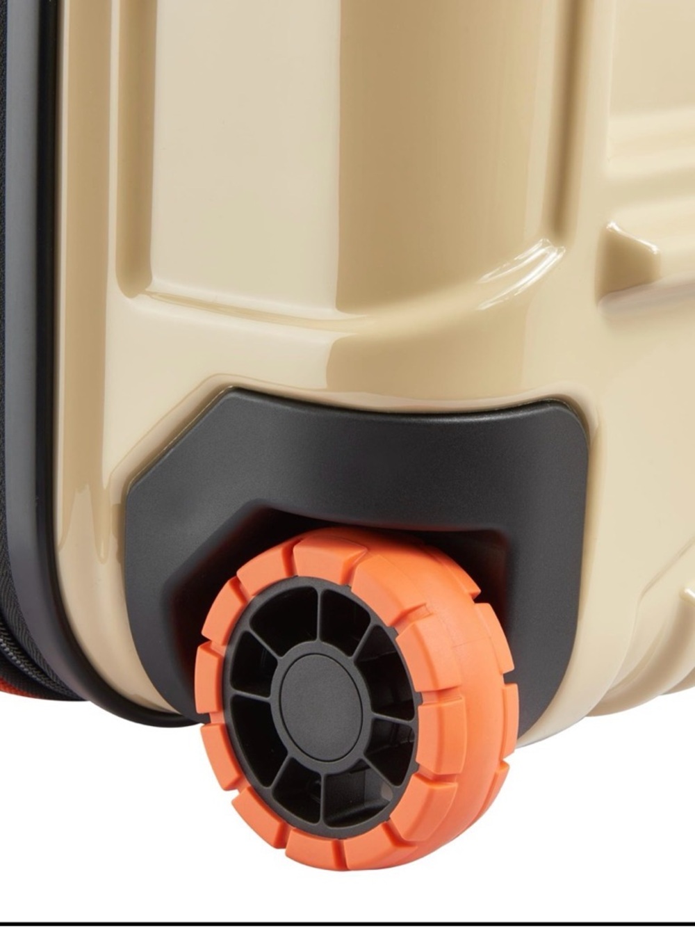 Jeep Sand Hard-Shell 30" Expandable 2-Wheel Trunk - Picture 3 of 5